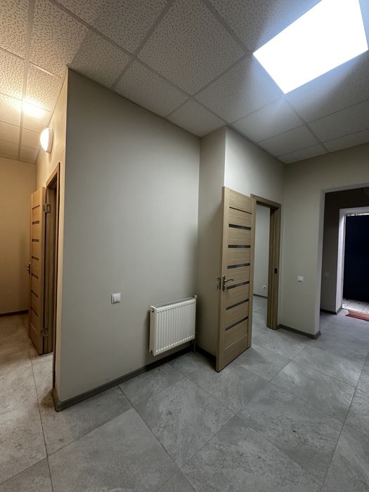 Продаж комерція 76 кв.м. пр-т Миру, 261