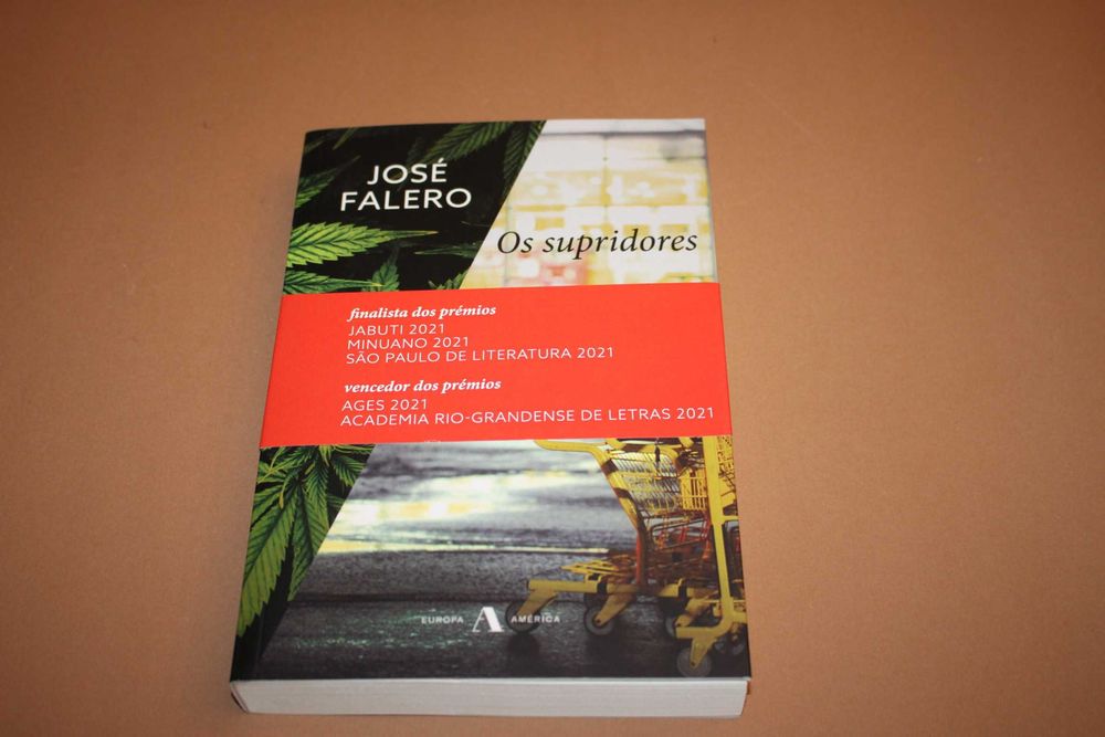 ' Os Supridores// José Falero