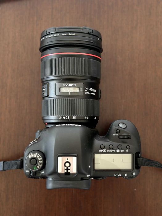 Canon EOS 5D Mark IV + EF 24-70mm f/2.8L II USM | Excelente estado