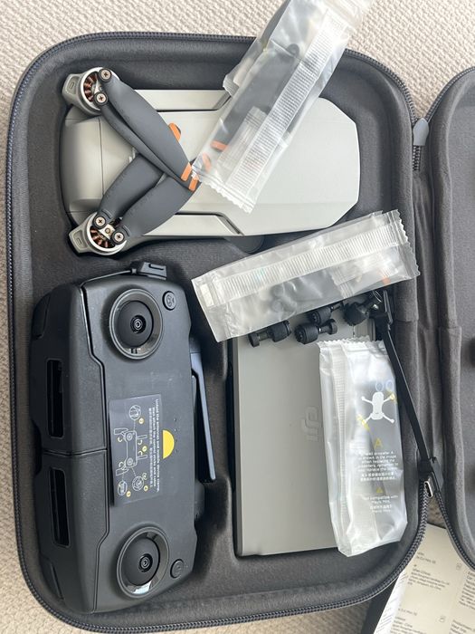 Drone DJI mini SE446479730329538561