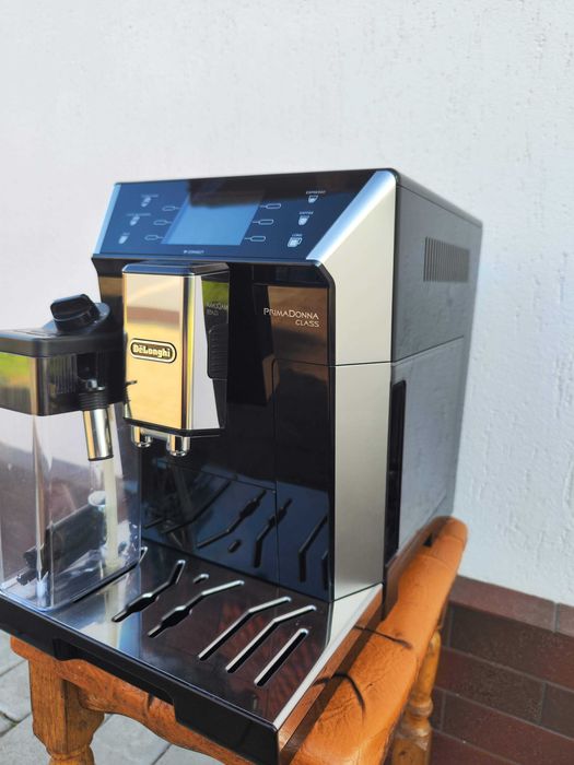 Кавомашина DeLonghi ECAM 550.55 PrimaDonna Class Bluetooth