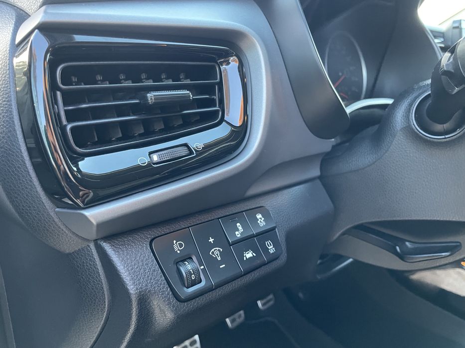 Kia Stonic 1.6 CRDI Diesel Full Extras como Novo - Financiamento