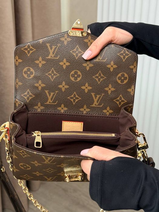 Torebka Louis Vuitton pochette metis east west