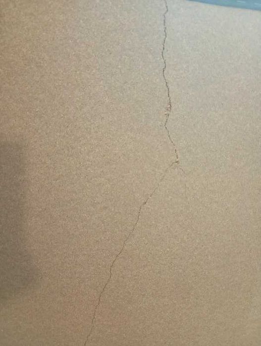 Mała sofa dziecięca uszkodzona
