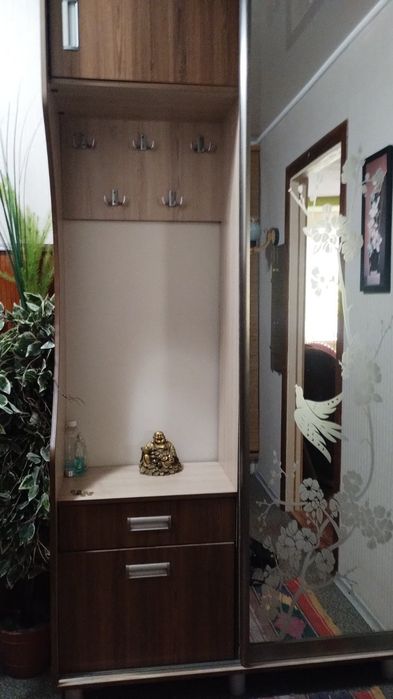 Продам 3-и кімнатну квартиру з капітальним гаражем