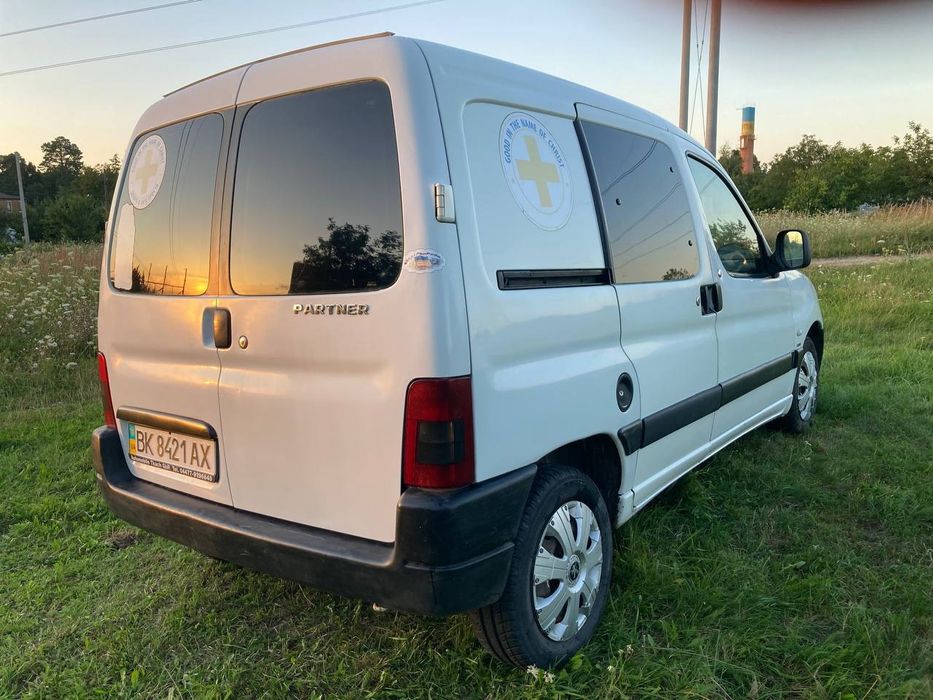 Peugeot partner 2005 2.0 5 місць торг