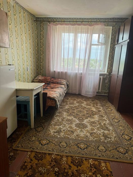 Продаж кімнати в гуртожитку