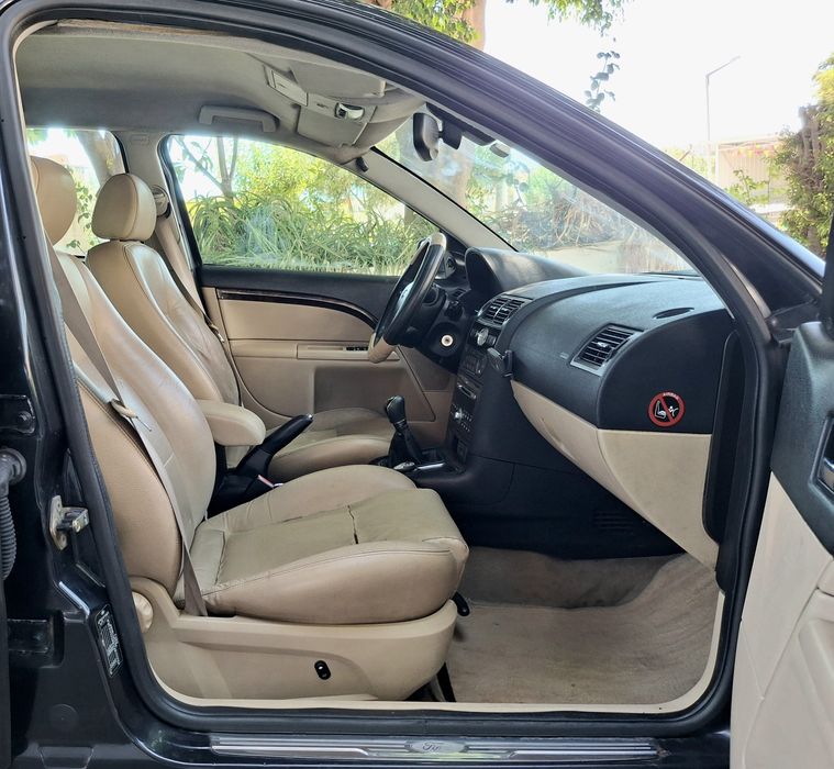 Ford Mondeo 2.0TDCi 130cv Nacional 04
