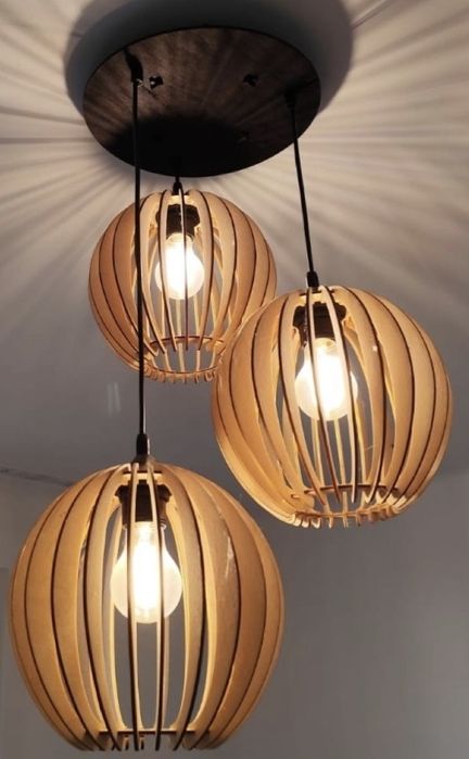 Żyrandol drewno lampa 3