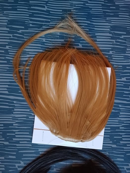 Franja, repas de cabelo. Nova.
Cada 5€.