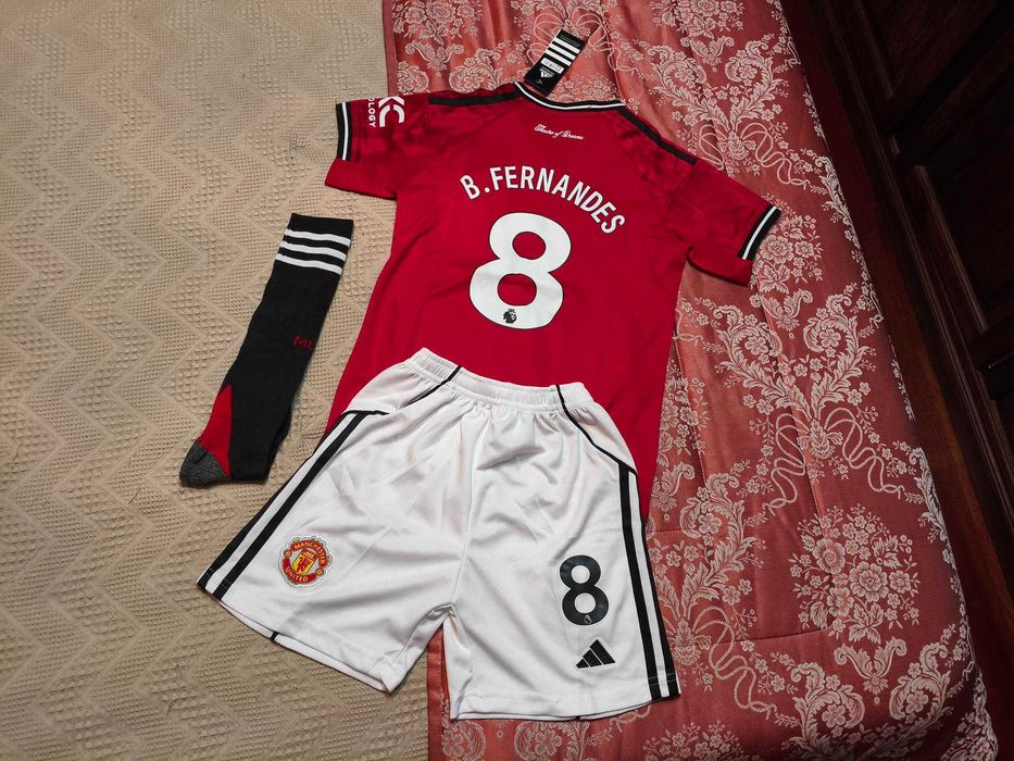 Camisola Criança Bruno Fernandes Equipamento Man. United | NOVO