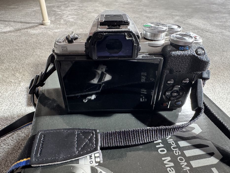 Olympus om-d e-m10 mark IV
