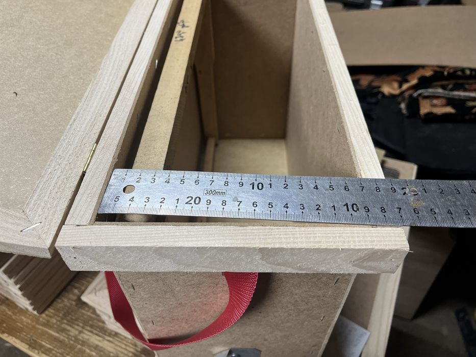 Ящик для бджіл, ловушка, дадан, рамонос, пакети