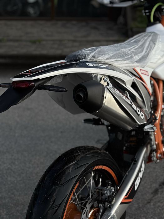 НОВИЙ Geon Dakar GNS 300 motard 2026!!!