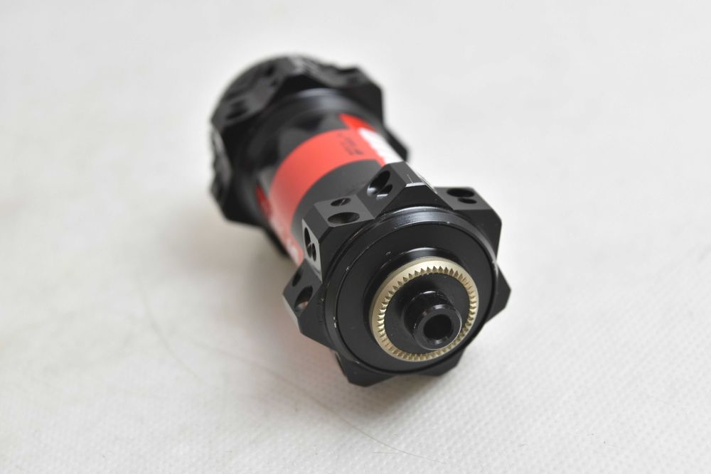 NIEUŻYWANA piasta DT SWISS 240s disc ! 100mm ! QR ! 28ot. straightpull