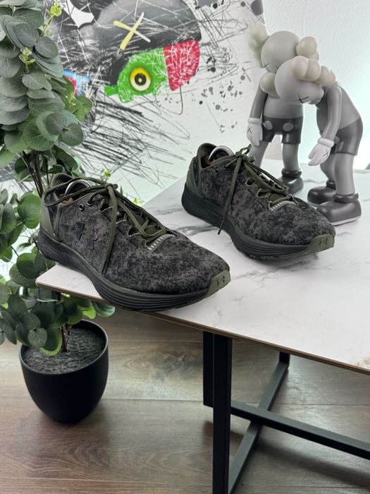 Кросівки Under Armour Charged 45 розмір Е15628