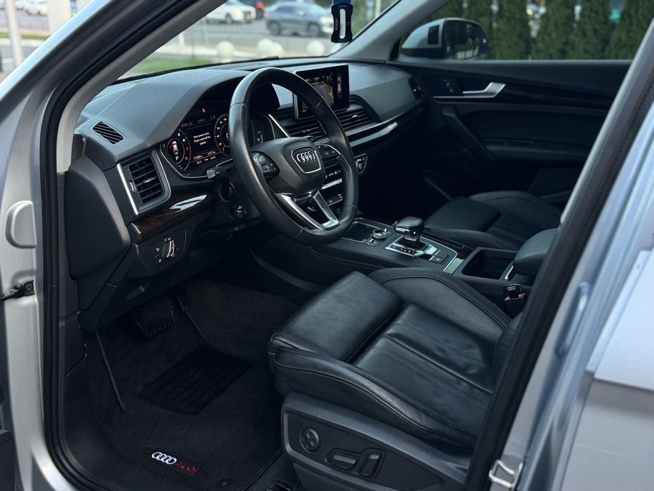Audi Q5 Premium plus