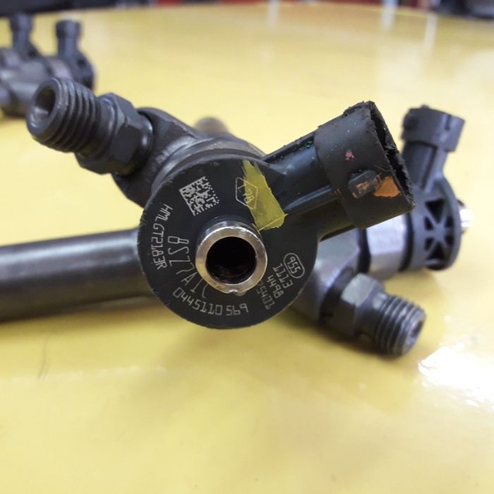 форсунки 0445110569 Renault Trafic Opel Vivaro Renault Talisman Nissan