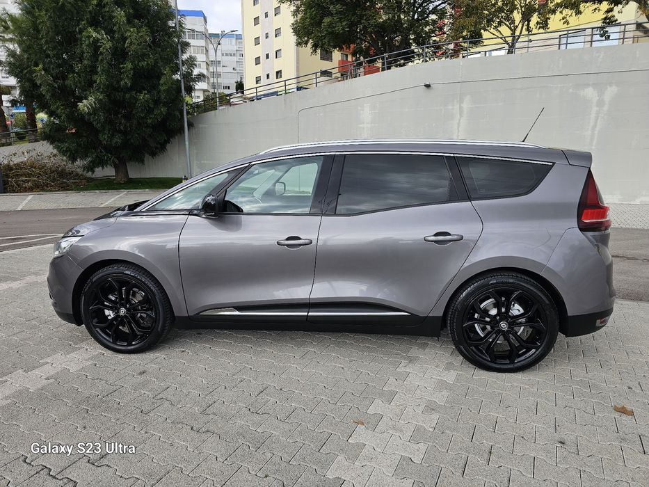 Renault grand scénic