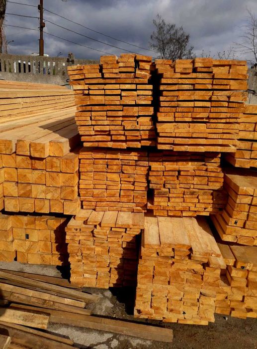 Стропила дошка брус екстра для даху