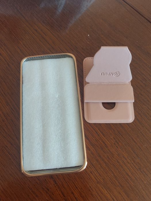 Etui MagSafe iPhone 15 Pro Max Brokat Cyrkonie Złote