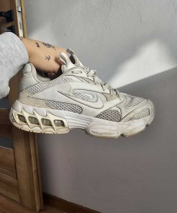Sprzedam buty damskie białe sportowe nike zoom air fire rozmiar 39