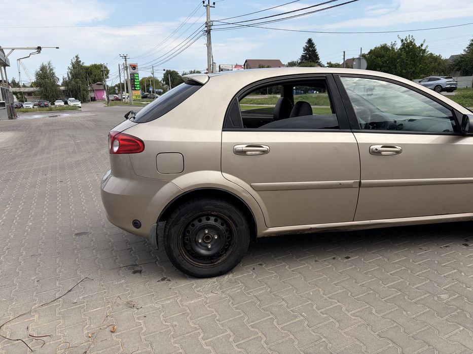 chevrolet lacetti 2007 год 1.6 газ бенз