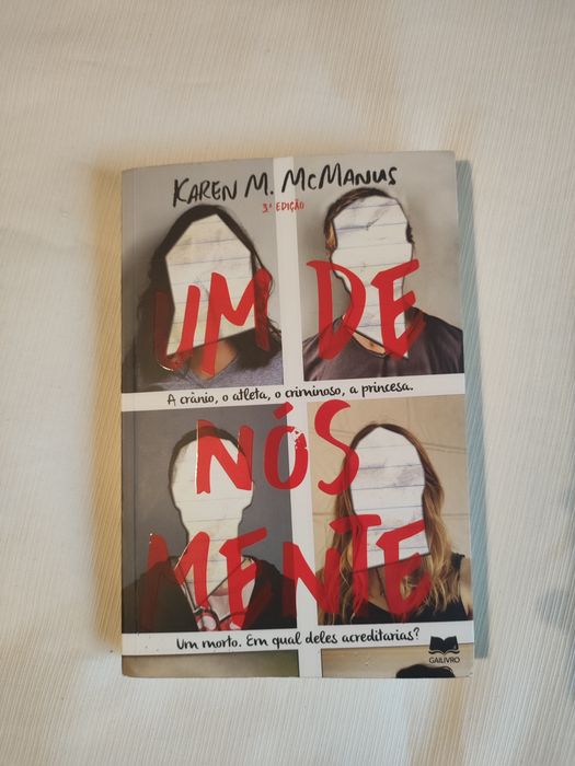 Livro "Um de Nós Mente"