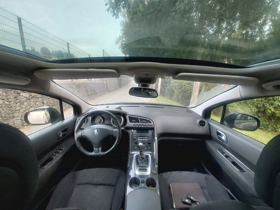 Pegeout 3008 1.6HDI FE 133000kms reais