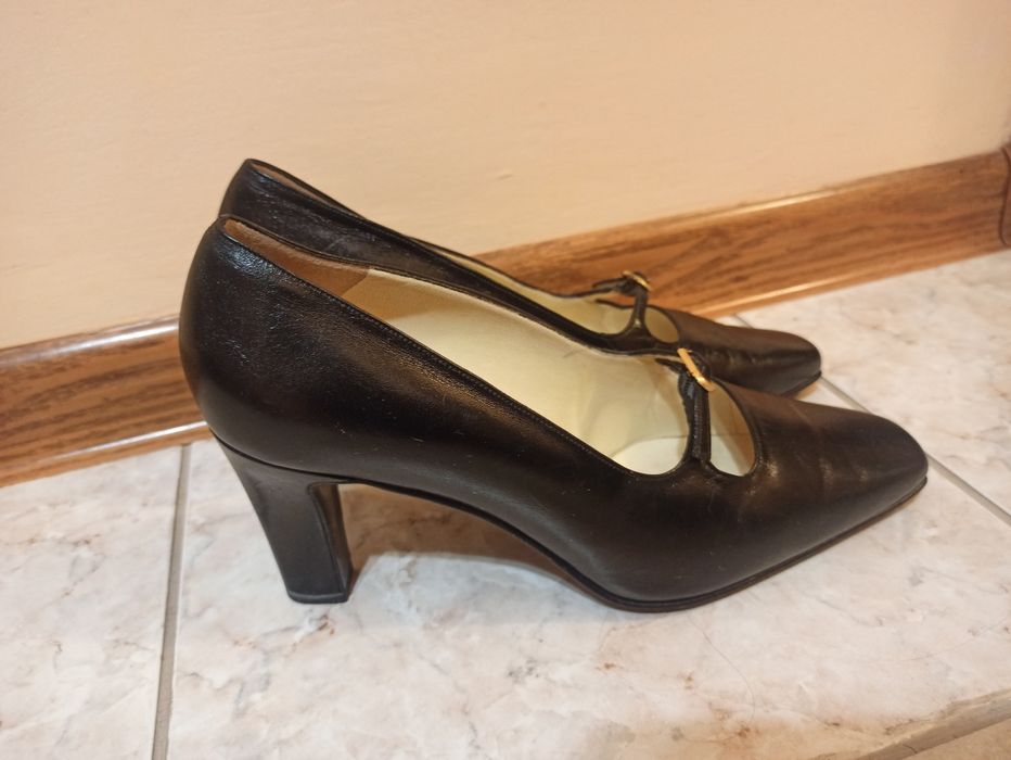 Шкіряні туфлі Bally