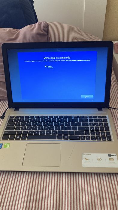 Notebook Asus + carreador