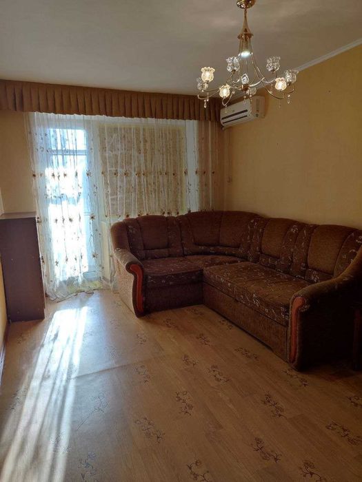 Сдам на длительный   срок  2-х ком. кв. ЦЕНТР .