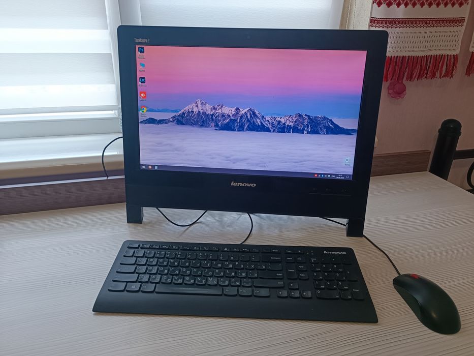 Комп'ютер моноблок Lenovo ThinkCentre E72z