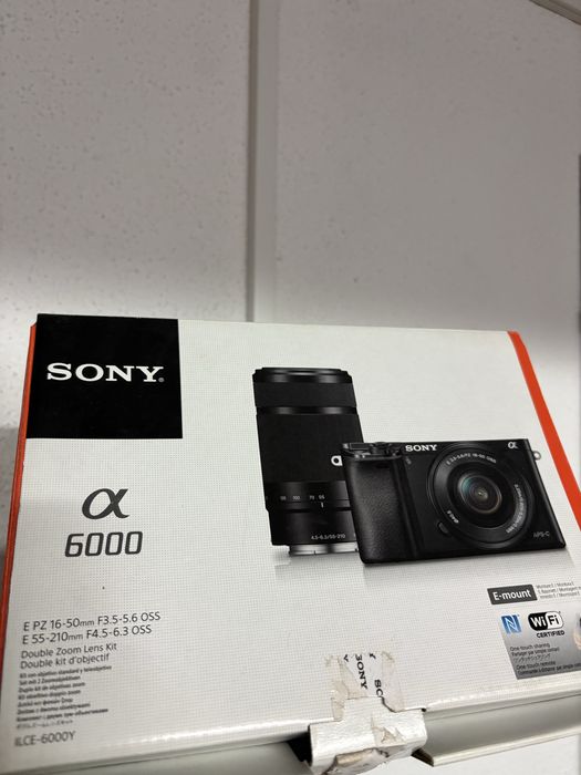 Sony a6000 APS-C objectiva lente  kit + Sony E PZ 16-50mm OSS  com caixa