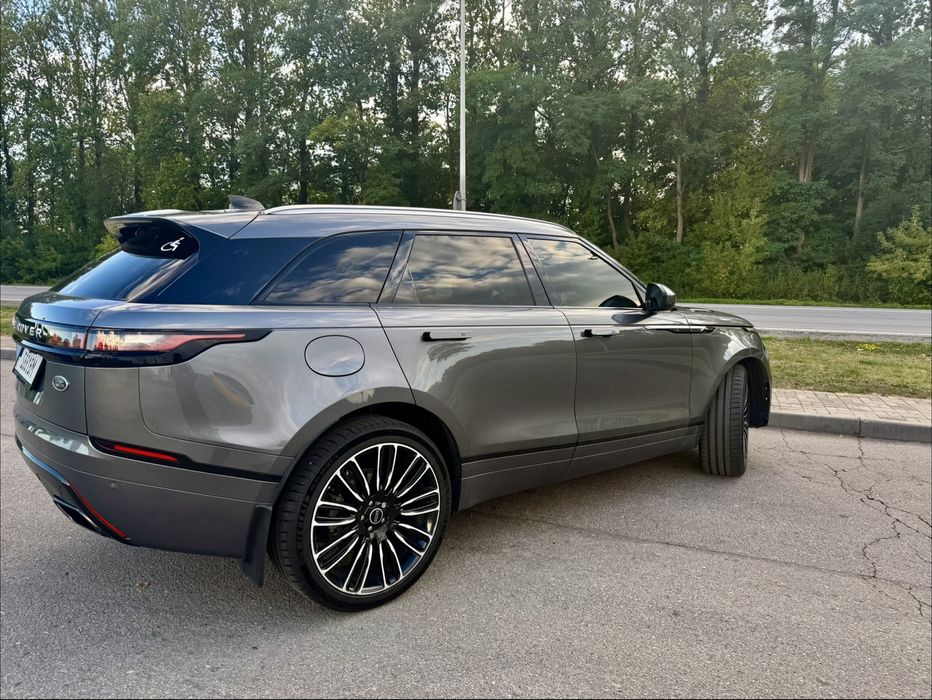 ТЕРМІНОВО     LAND ROVER  VELAR • 2019 • 2.0 T • 280 К.С. • 4X4 • АВТОМАТ
