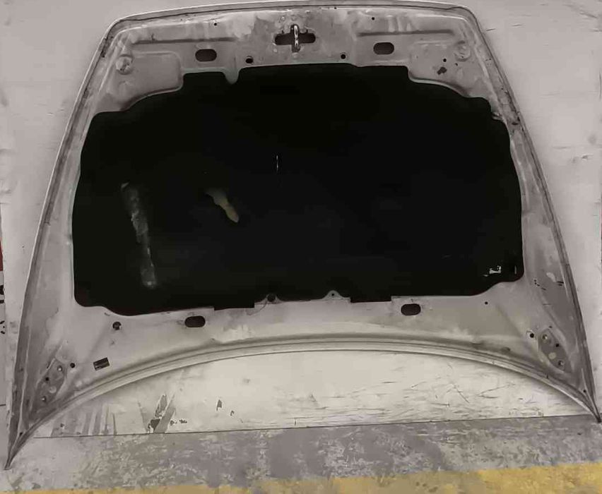Capot VOLVO C30 (533) ano 2010