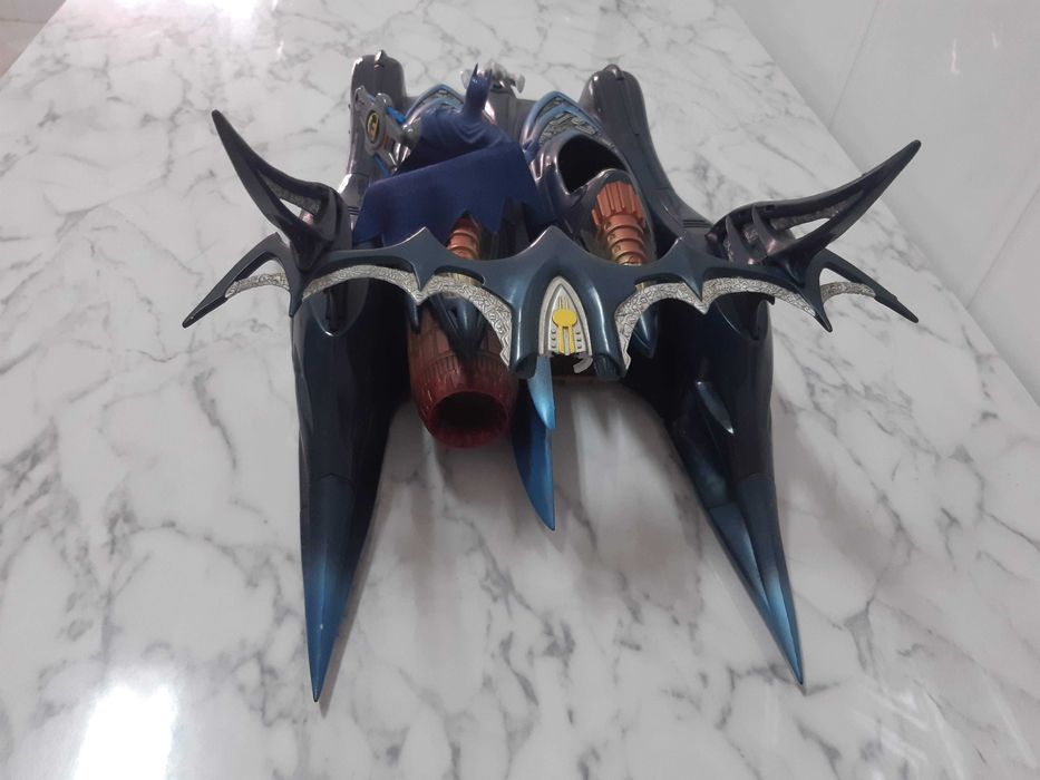 Carro Batman com moto e Batman incluídos, 51cm, 2003, como NOVO