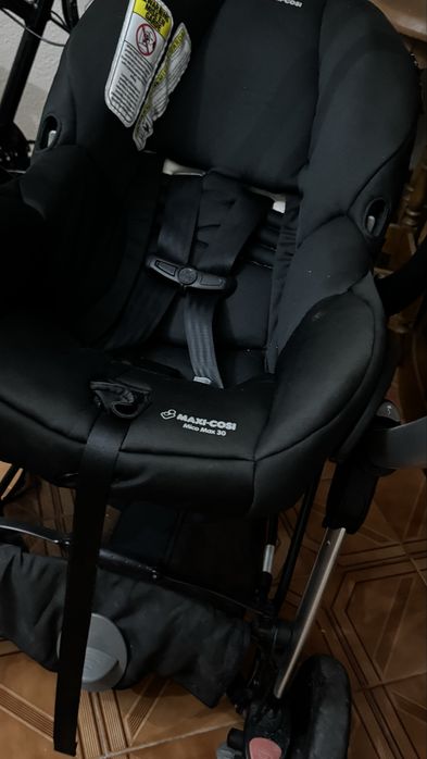 Carro como ovo como novo