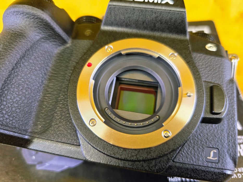 !СТАН НОВОЇ! Panasonic Lumix G81M (G80/85) з об'єктивом Lumix 12-60mm