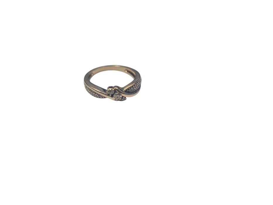 Złoty pierścionek z diamentami - 585 / 3,64g / R13 / 0,210ct