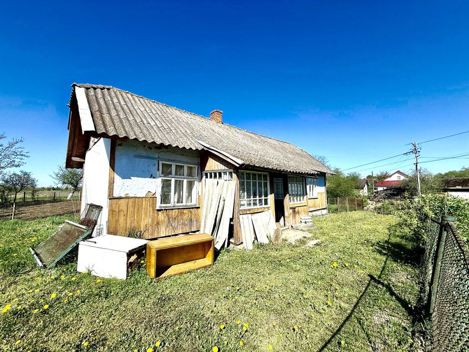 Продаж будинку в смт. Меденичі