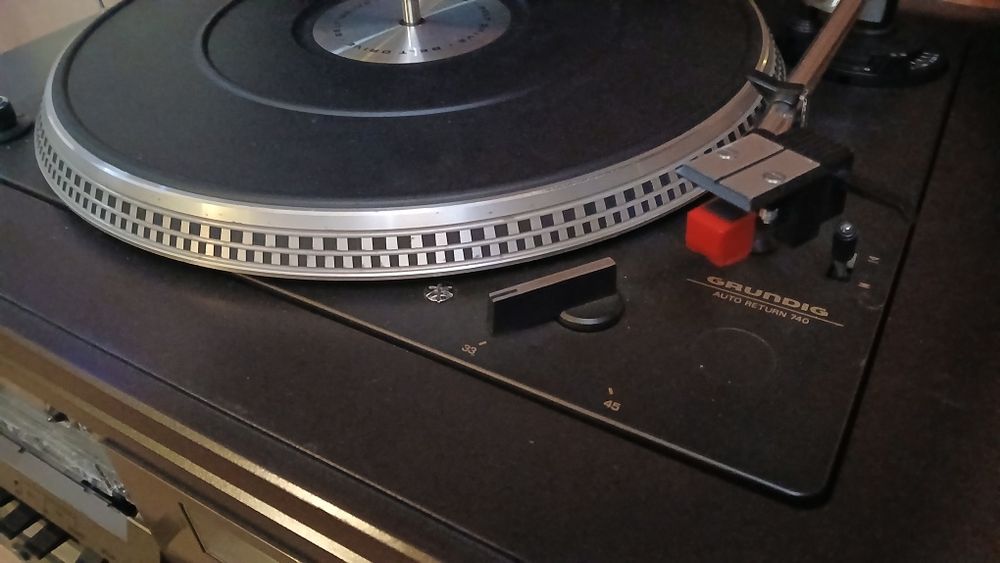 Grundig compact center 530