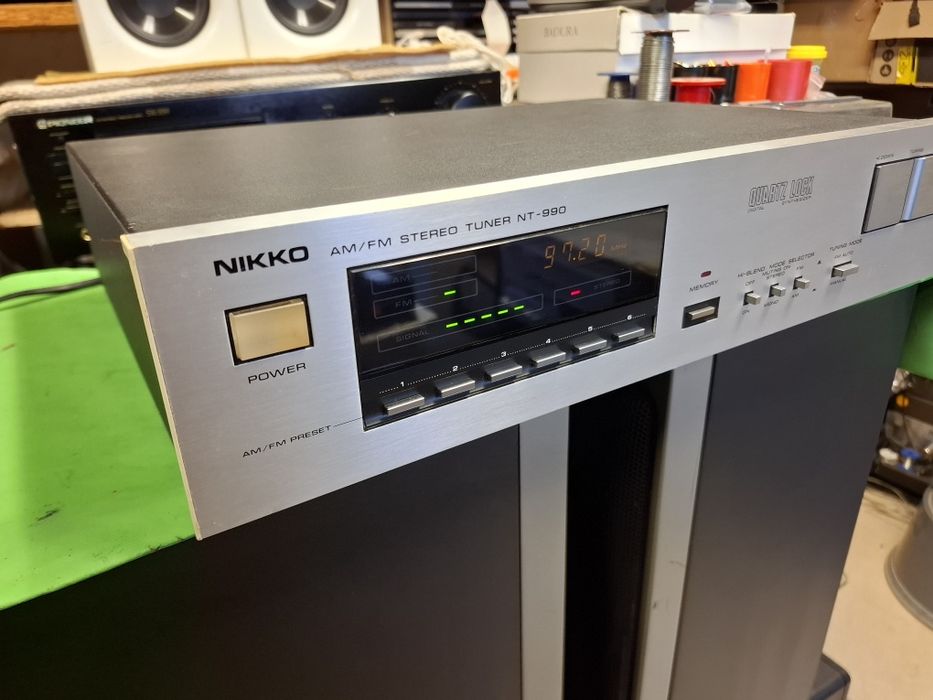 Tuner Nikko NT-990