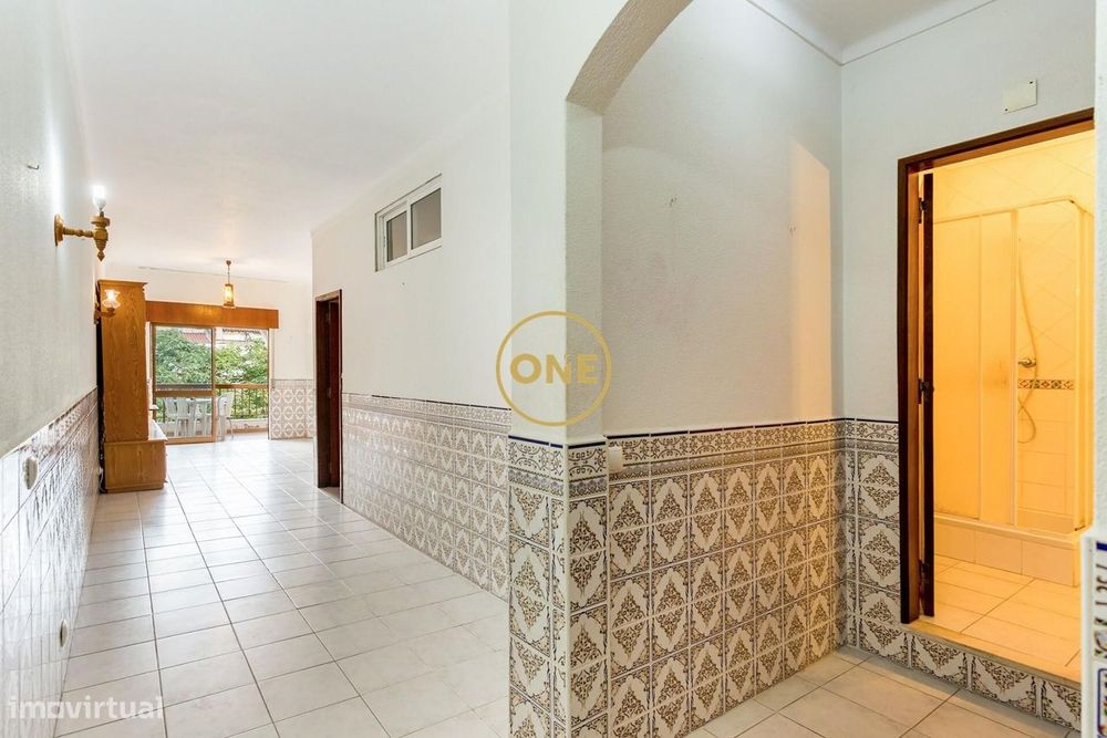 Ap. T0+1 Av. Liberdade nº 52, Albufeira, com piscina no rooftop e a 5