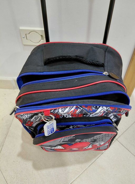 Mochila escolar Homem Aranha