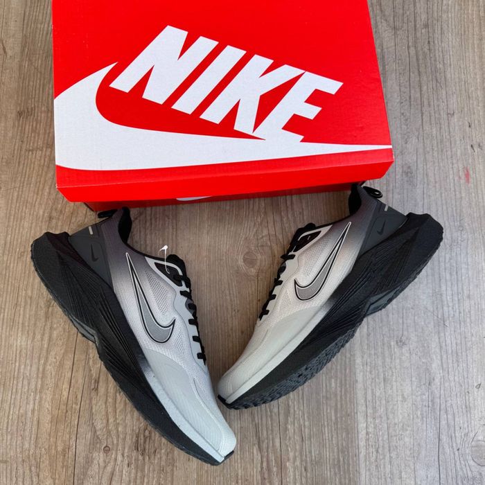 Кросівки чоловічі Nike Zoom