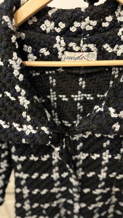 Плаття з цупкого твіду