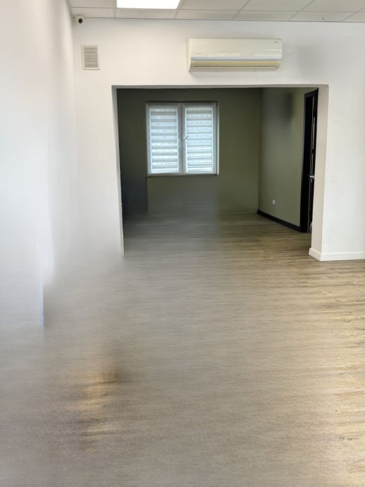 Sprzedam lokal usługowy/handlowy w centrum Żor