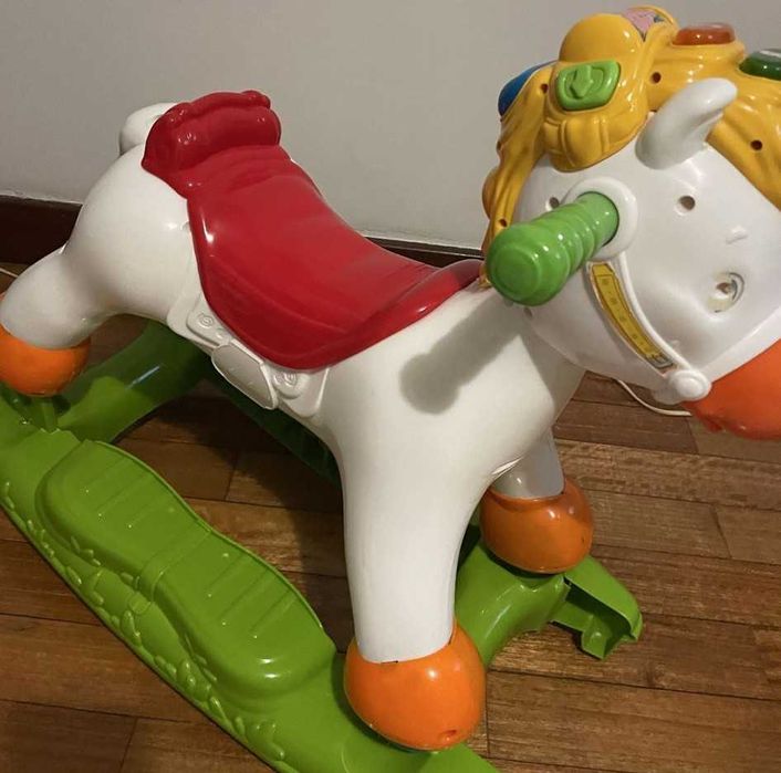 Clementoni O Cavalinho Martinho de Baloiço