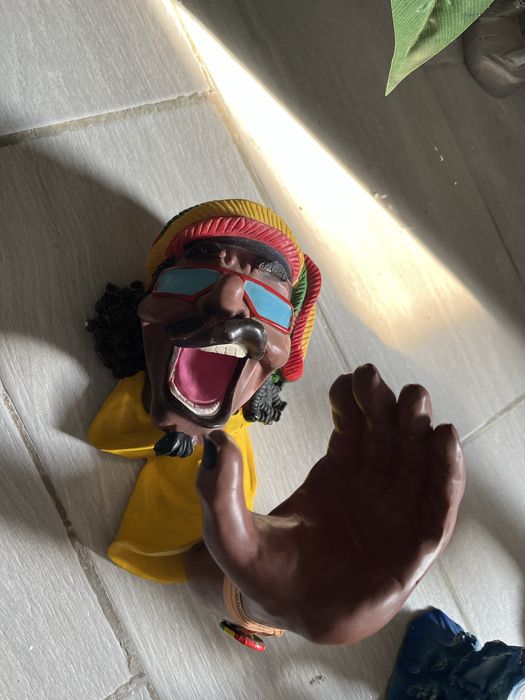 Bonecos ceramica bob marley 15uni